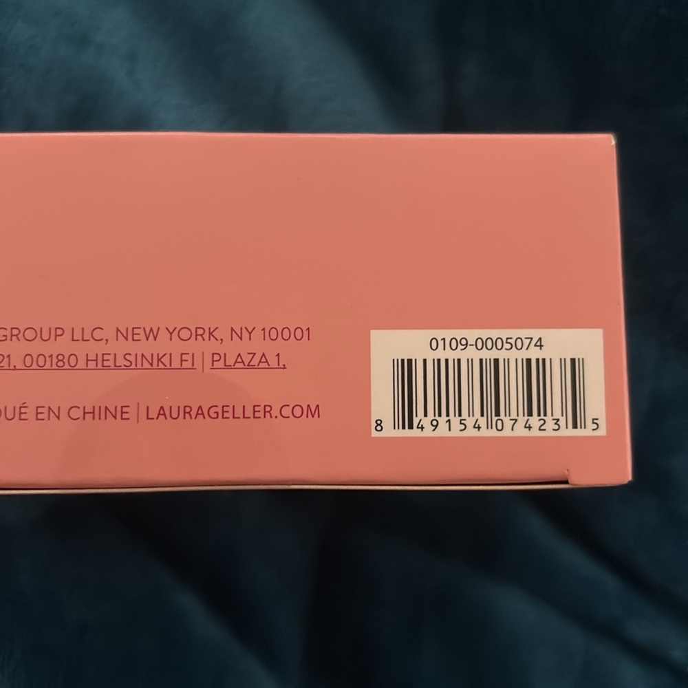 Laura Geller's face palette - Picture 11 of 11